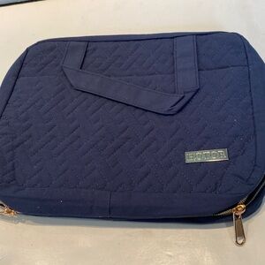 NWOT Hotor Hanging Travel Toiletry Bag